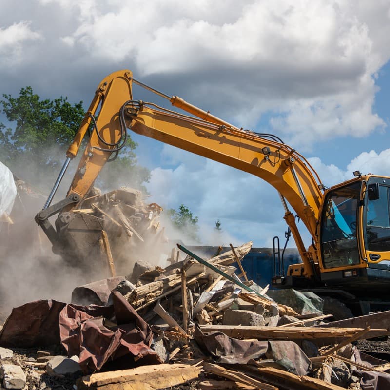 Especialistas en derribos y demoliciones a tu disposición