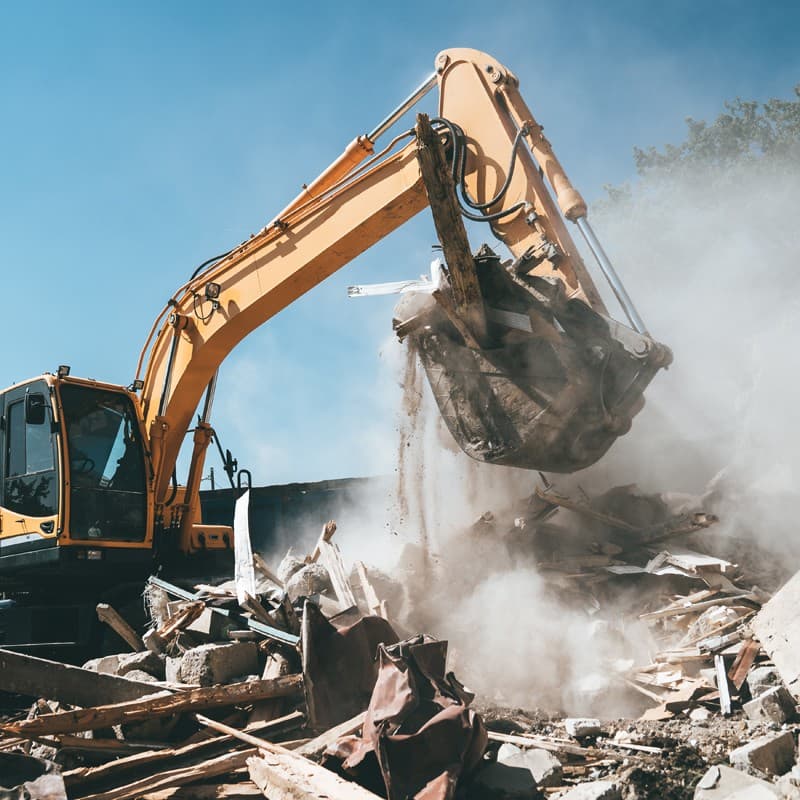 Especialistas en demoliciones en Asturias